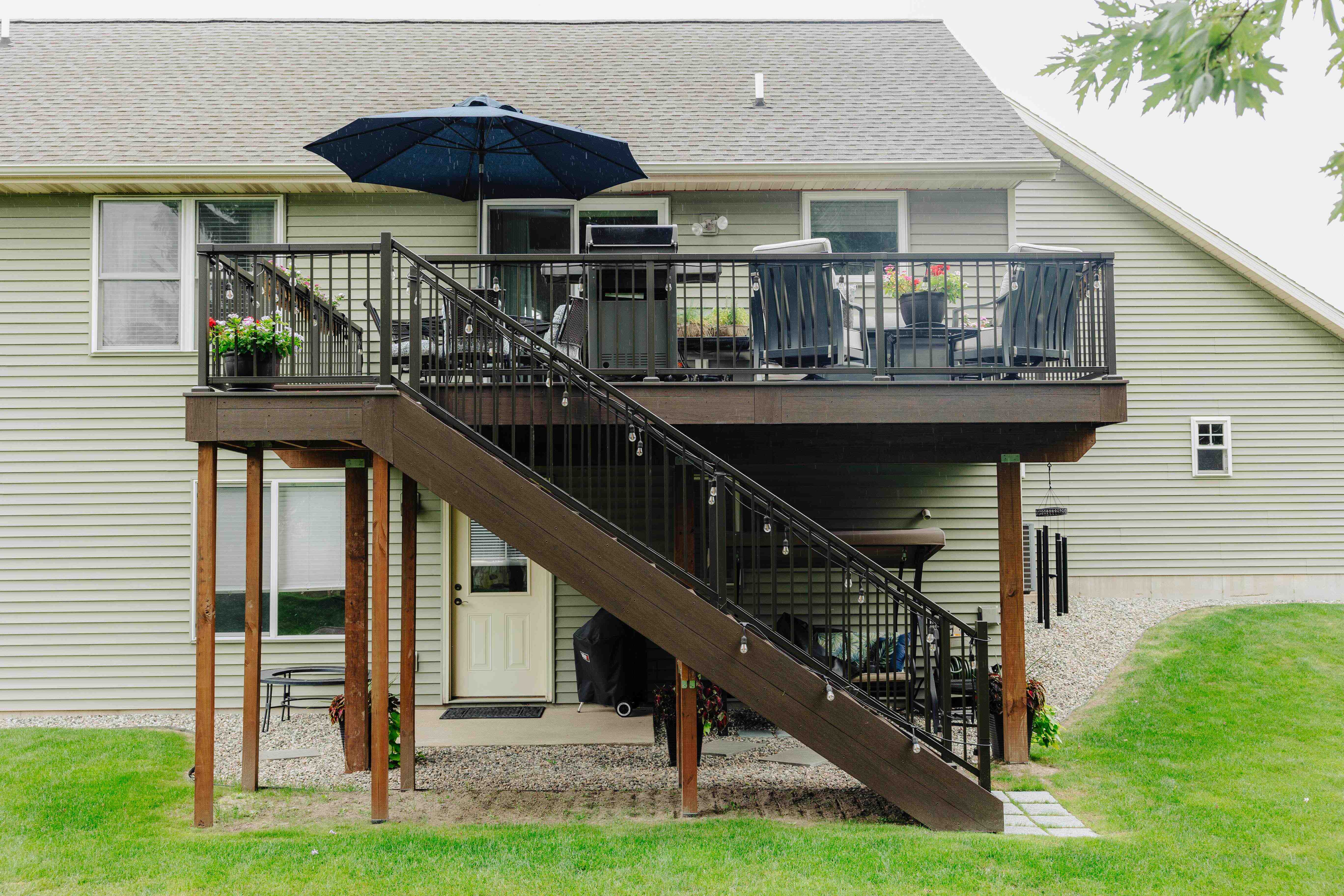 Green Shield Deck Builders | Tropical Walnut Deck Featuring Bronze…