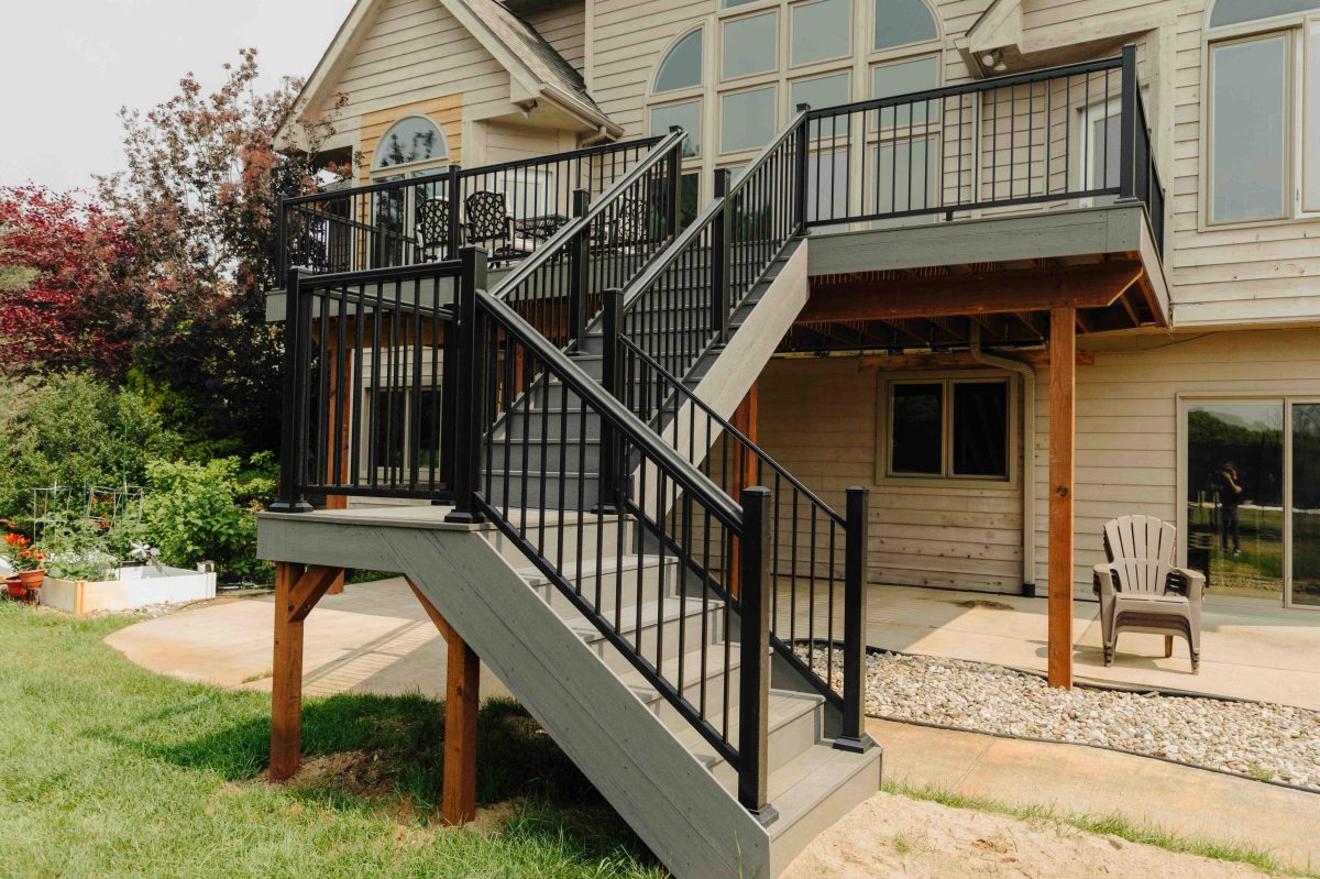 Deck Photos 11 Compressed